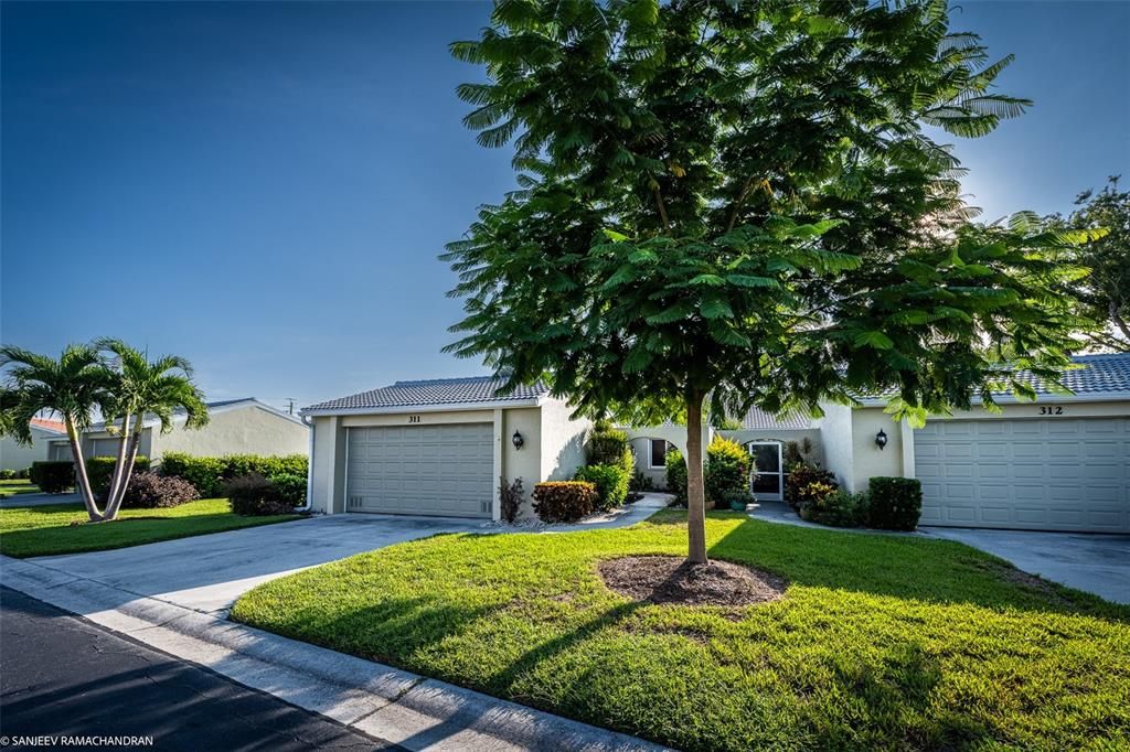 For Rent: $5,000 (3 beds, 2 baths, 2004 Square Feet)