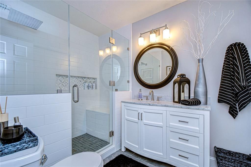 Remodeled bath next to the bonus room!