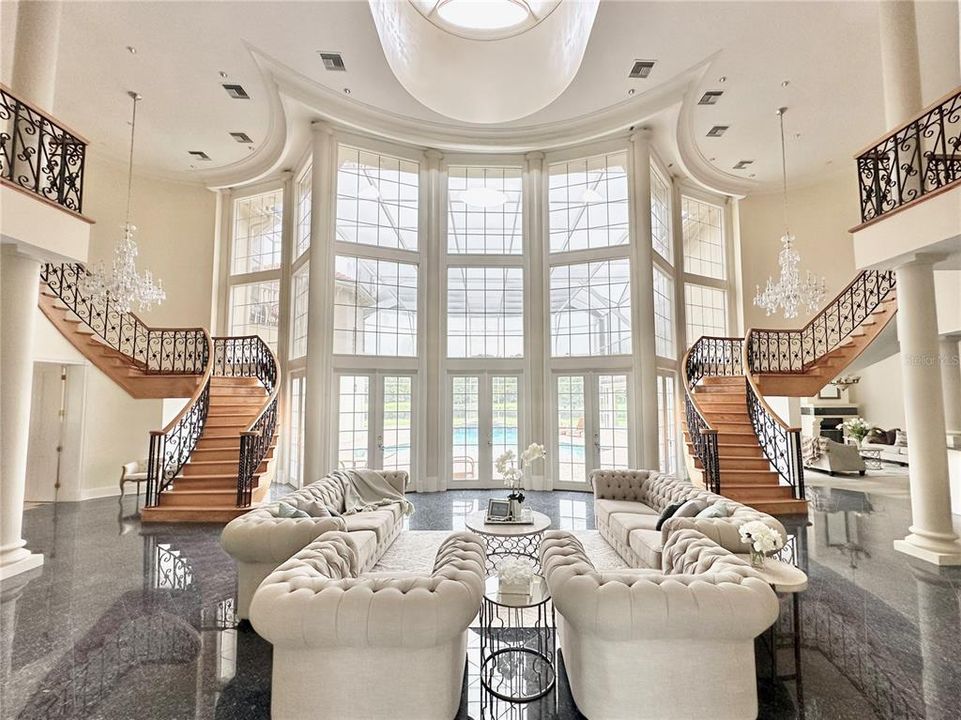 For Sale: $2,999,000 (6 beds, 6 baths, 9492 Square Feet)