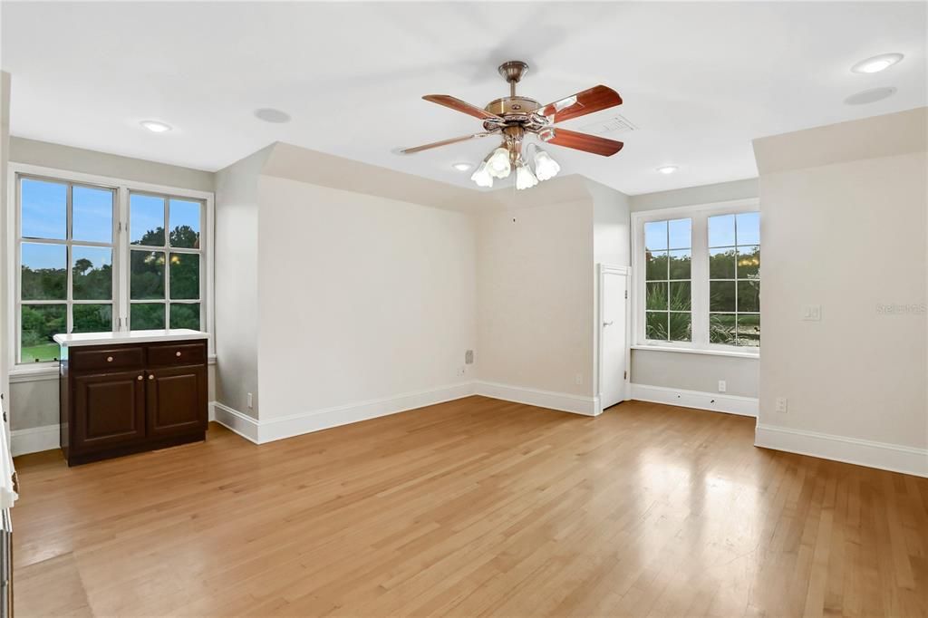 In-law suite: living room/kitchenette