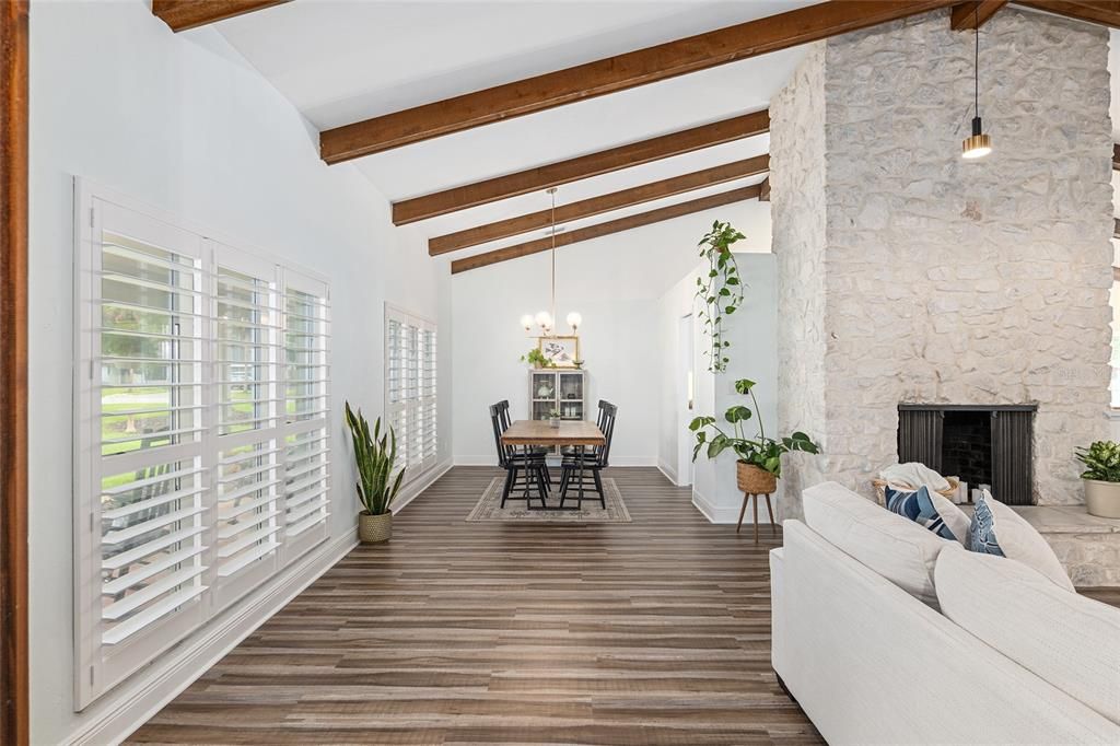 Open floor plan to dining room