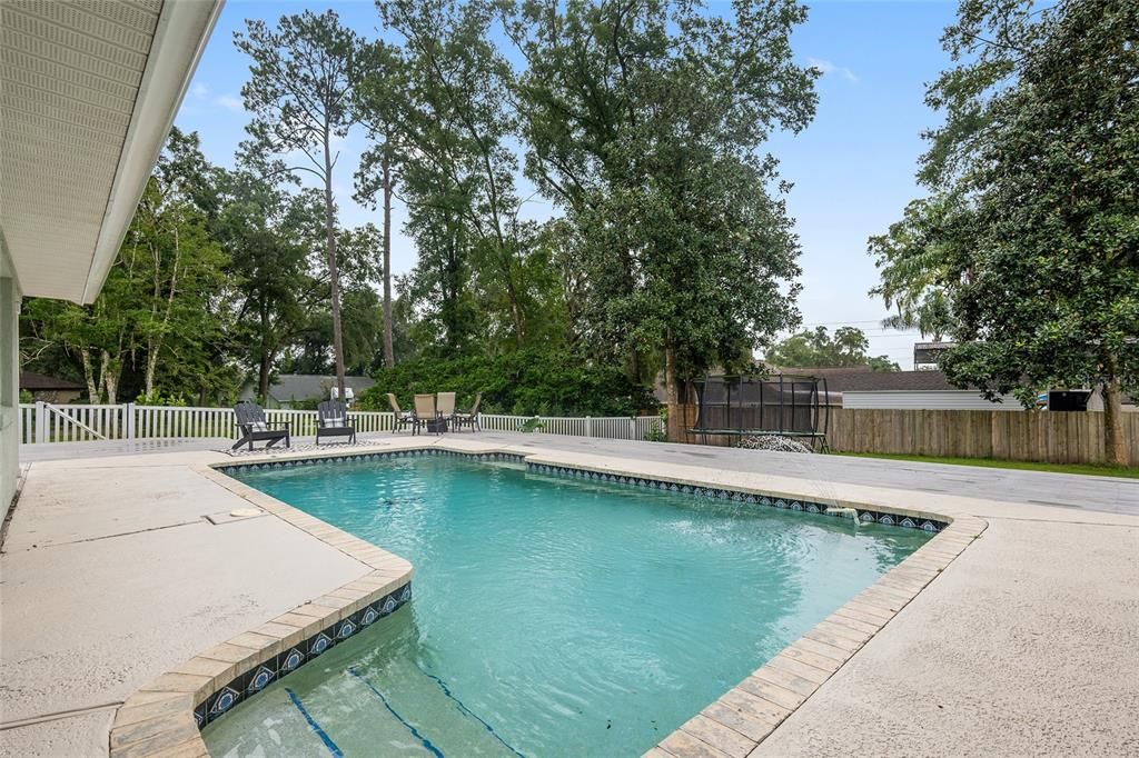 Pool and privacy fencing, deck