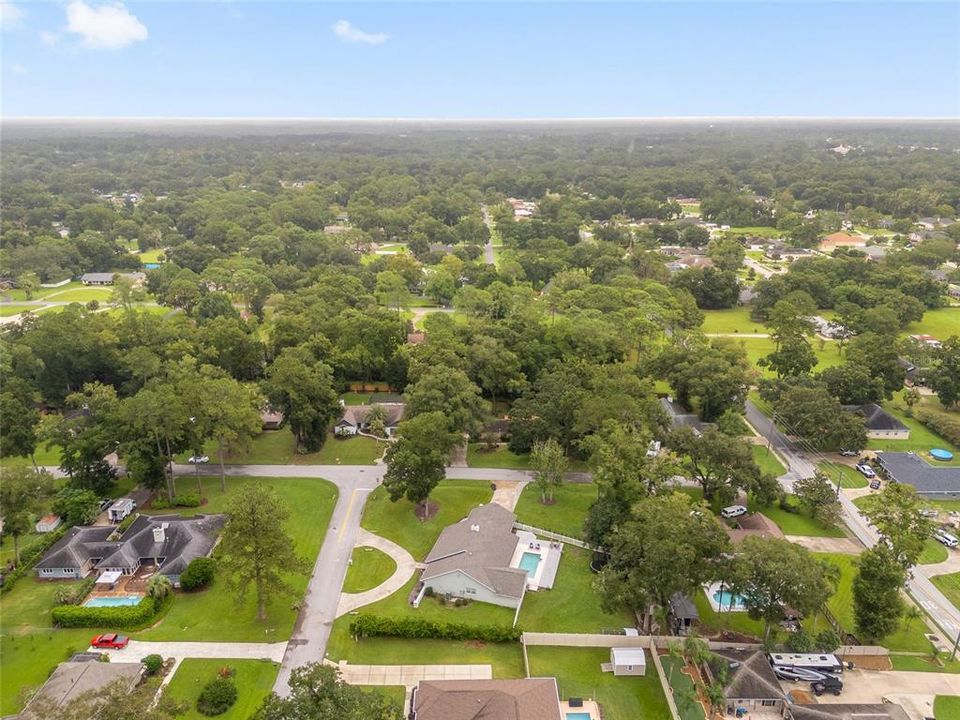 Aerial of home on SE 7 Place