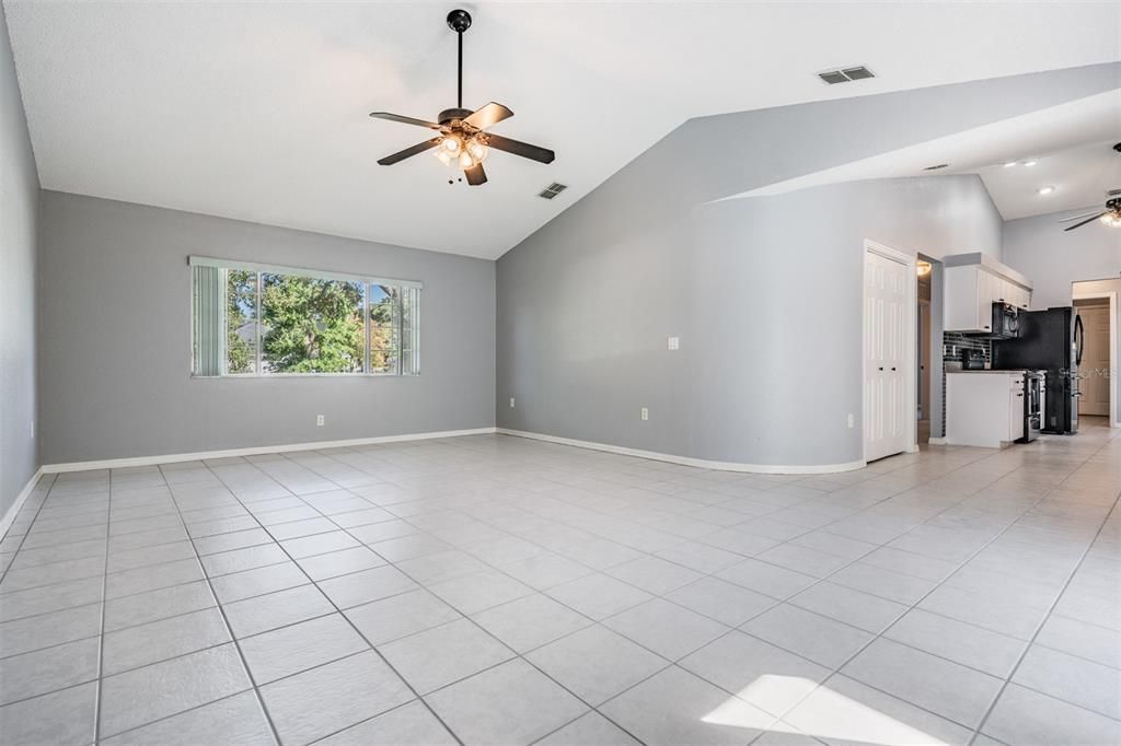 For Sale: $379,000 (3 beds, 2 baths, 2250 Square Feet)