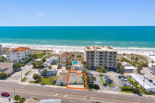 For Sale: $1,150,000 (3 beds, 3 baths, 1304 Square Feet)