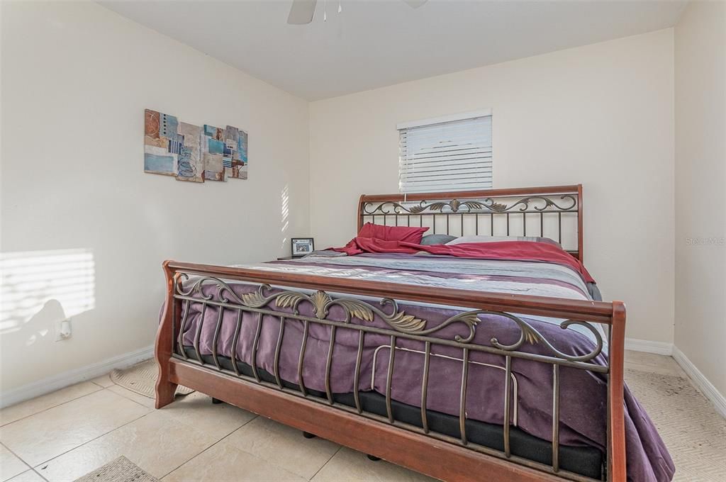 For Sale: $360,000 (3 beds, 1 baths, 1692 Square Feet)