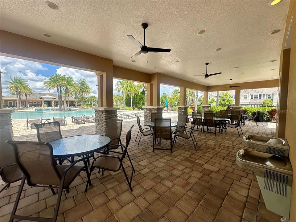 Grill Area Lanai at Pool