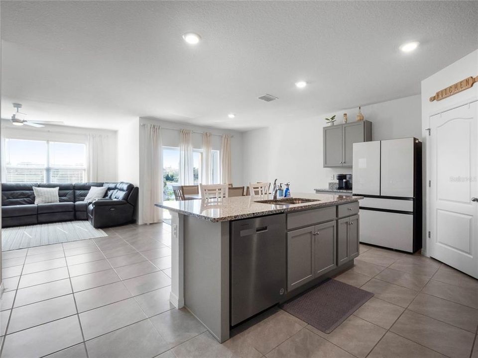 For Sale: $429,900 (4 beds, 2 baths, 1846 Square Feet)