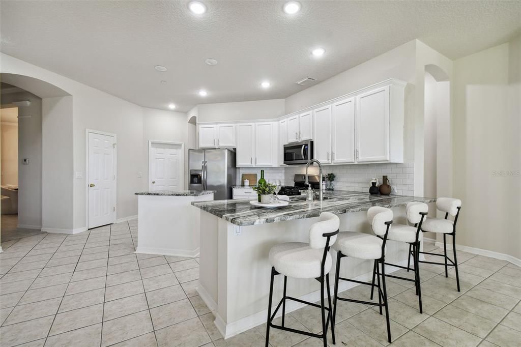 Active With Contract: $645,000 (5 beds, 3 baths, 3157 Square Feet)