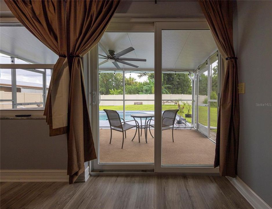 Dining area to patio 939 Silver Springs