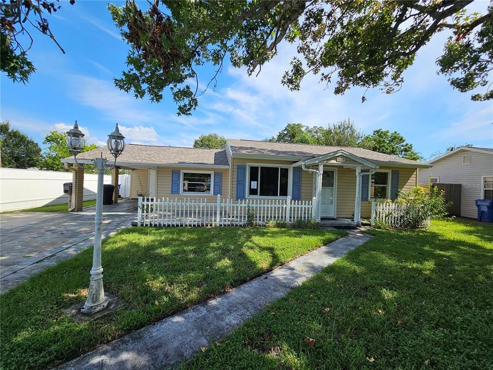 Vendido Recientemente: $293,000 (2 camas, 2 baños, 1322 Pies cuadrados)
