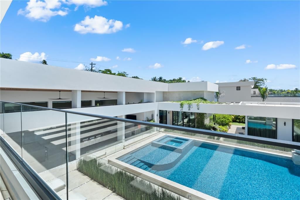 40K gallon courtyard pool.