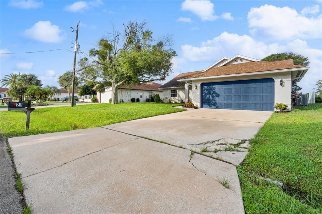 For Sale: $589,900 (3 beds, 2 baths, 1822 Square Feet)