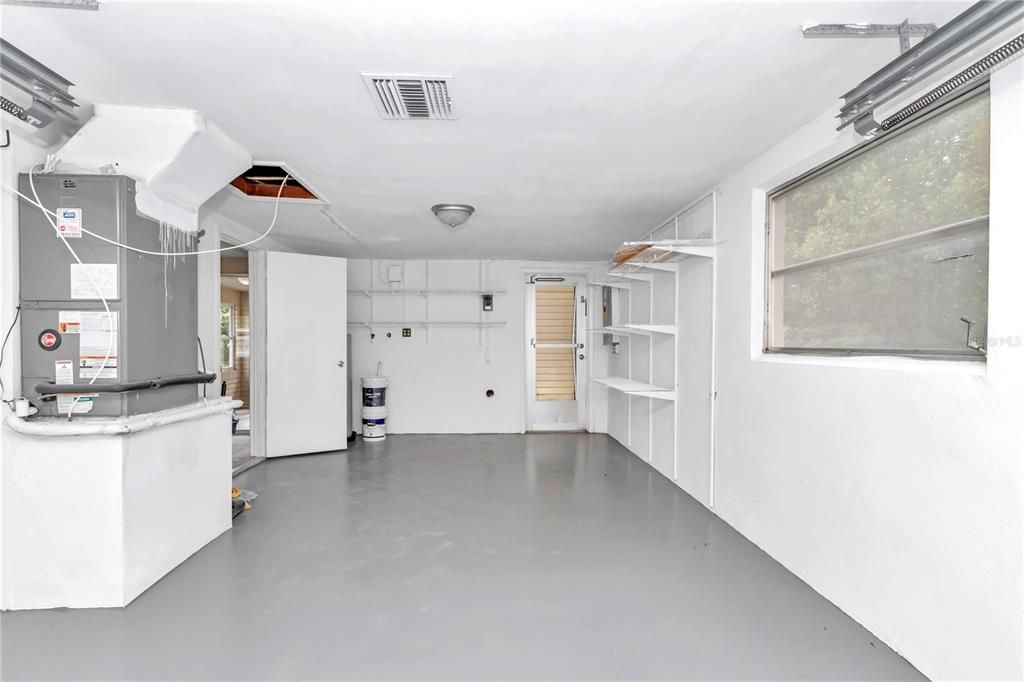 For Sale: $210,000 (2 beds, 2 baths, 1115 Square Feet)