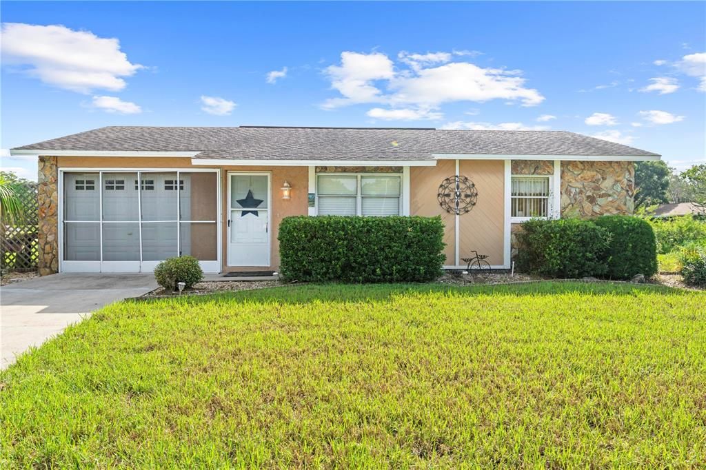 For Sale: $299,000 (3 beds, 2 baths, 1224 Square Feet)