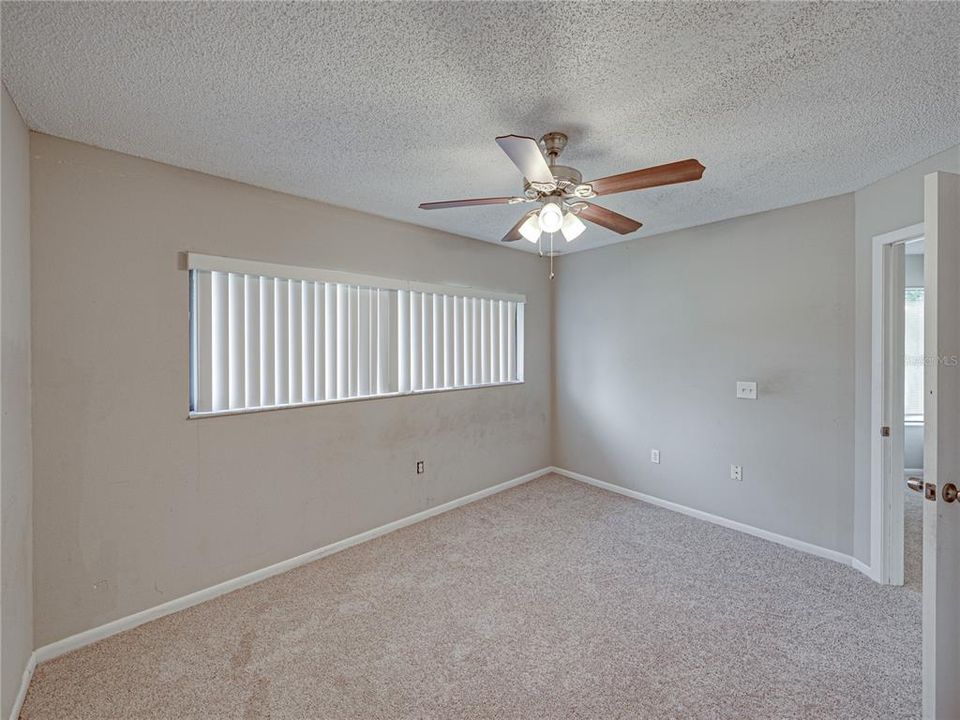 For Sale: $204,900 (3 beds, 2 baths, 1177 Square Feet)