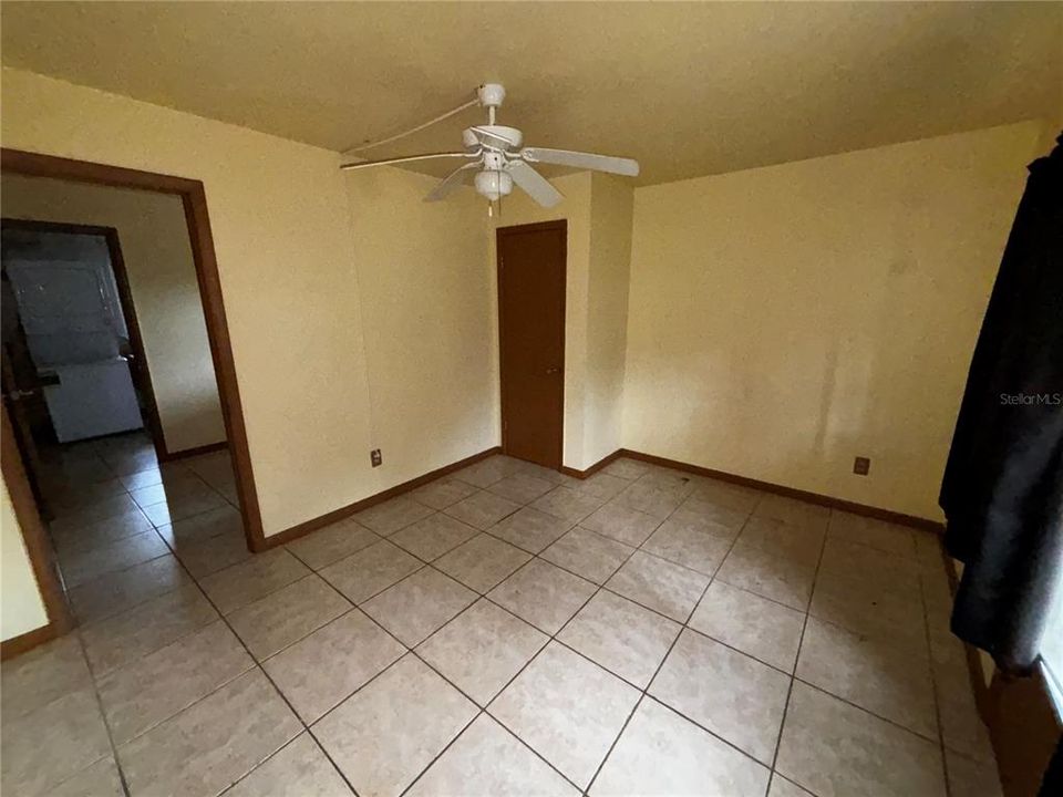 For Rent: $1,575 (3 beds, 2 baths, 1550 Square Feet)