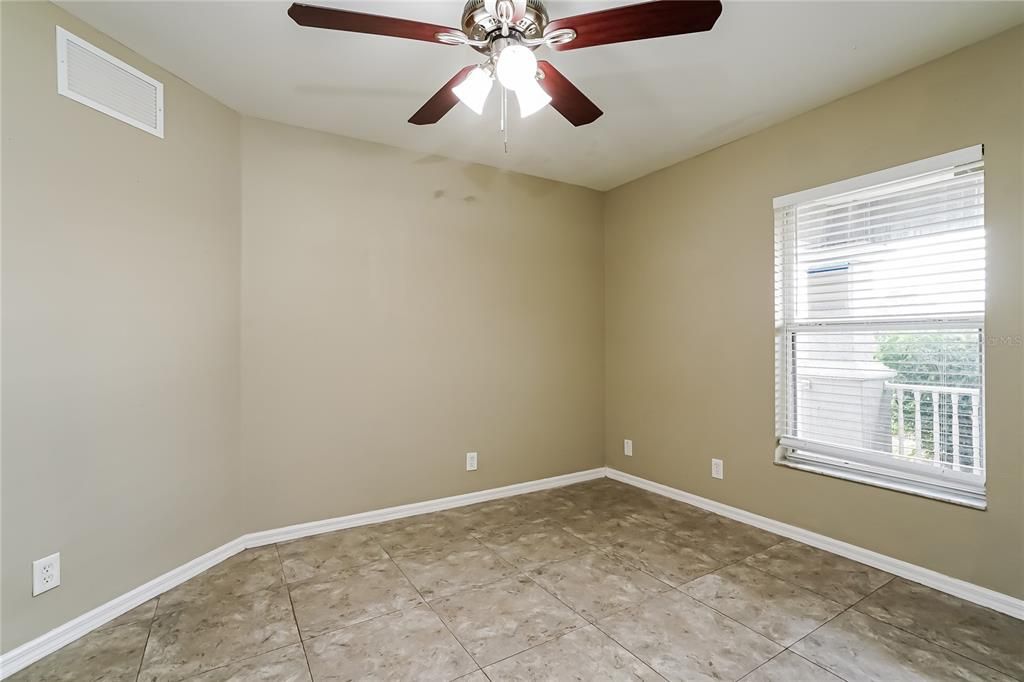 For Rent: $2,055 (3 beds, 2 baths, 1458 Square Feet)