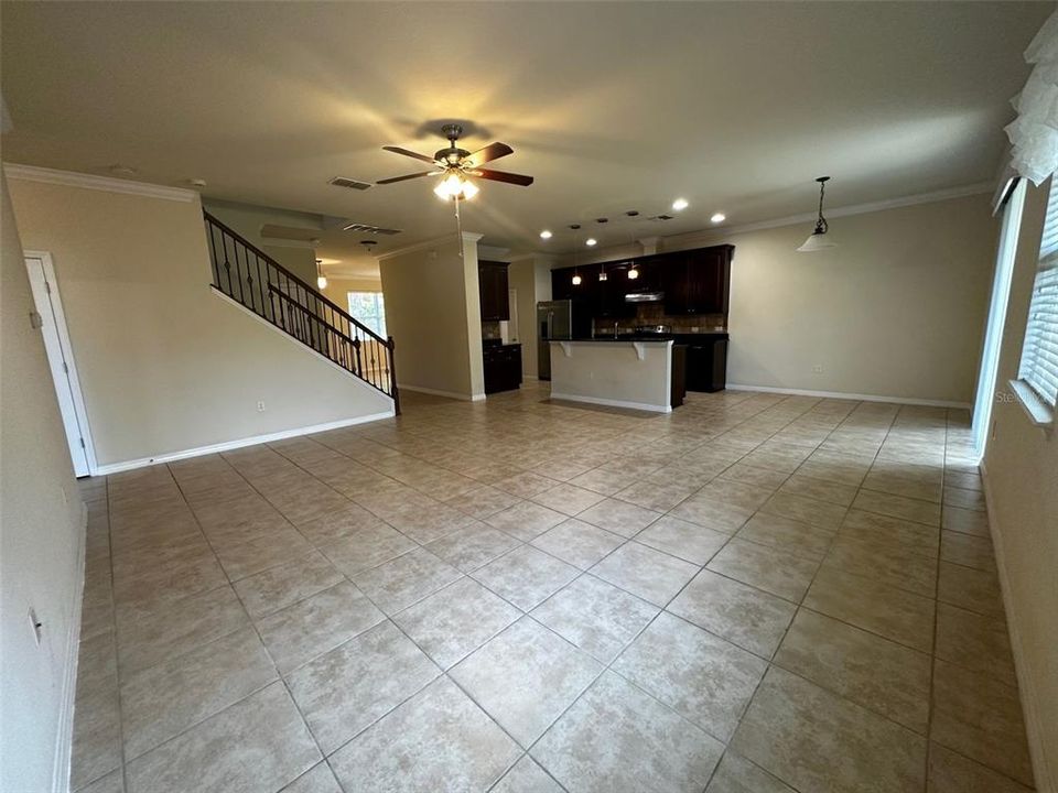 For Rent: $3,250 (4 beds, 3 baths, 2817 Square Feet)