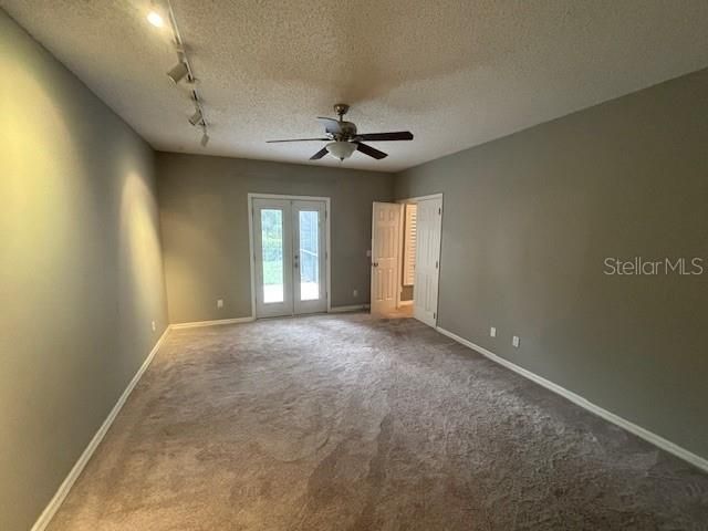 For Rent: $2,950 (3 beds, 3 baths, 2062 Square Feet)