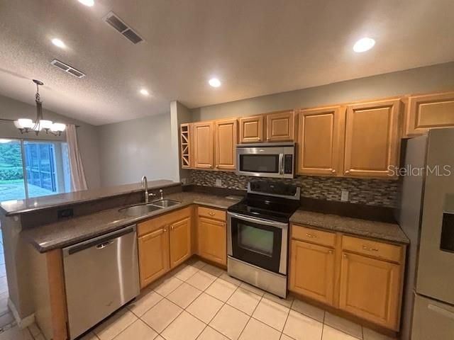 For Rent: $2,950 (3 beds, 3 baths, 2062 Square Feet)