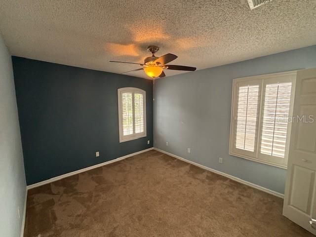 For Rent: $2,950 (3 beds, 3 baths, 2062 Square Feet)