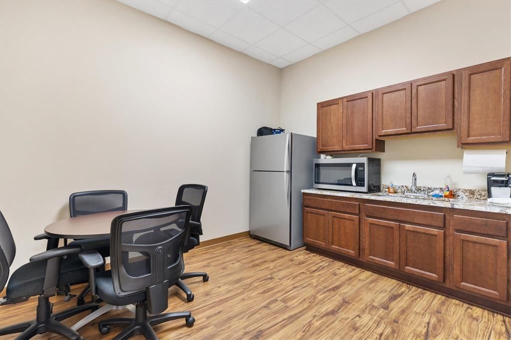 Breakroom/Kitchen