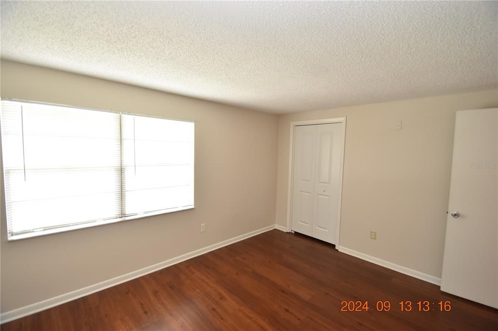 For Rent: $2,595 (4 beds, 2 baths, 2670 Square Feet)