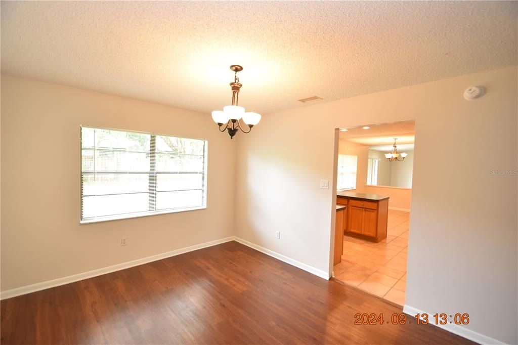 For Rent: $2,595 (4 beds, 2 baths, 2670 Square Feet)