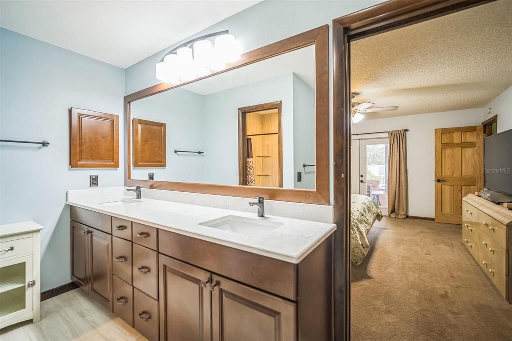 3535 Southcrest Blvd, Lakeland, FL  - 33812 - Primary Bath