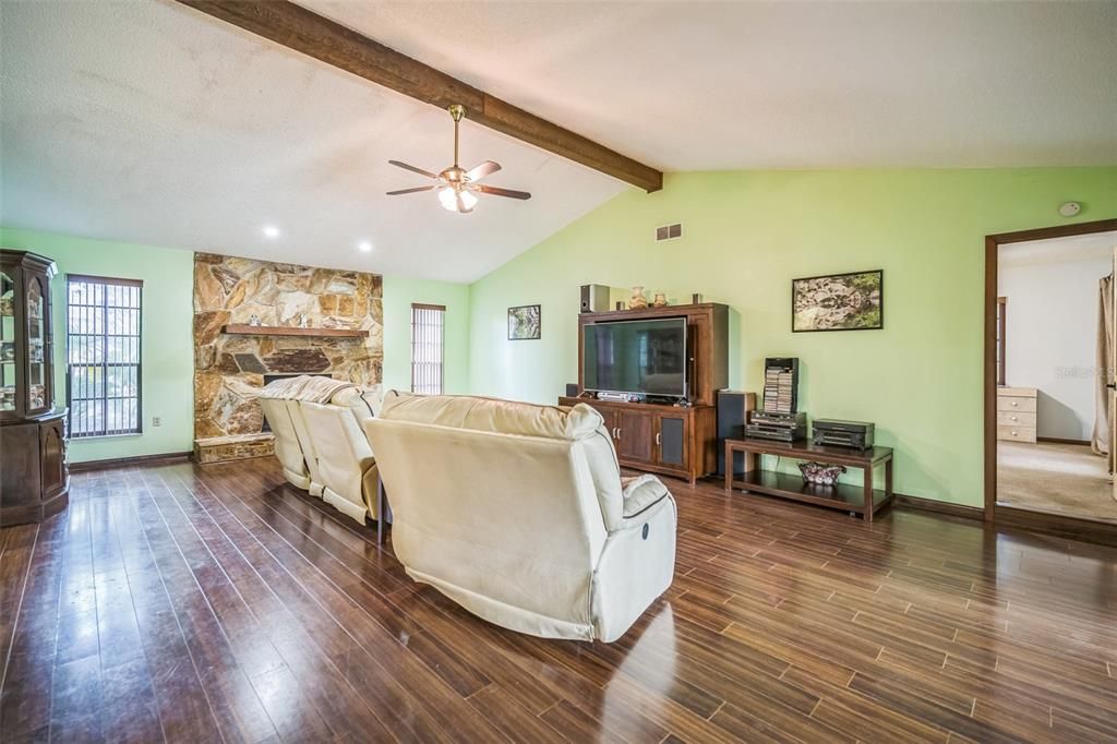 3535 Southcrest Blvd, Lakeland, FL  - 33812 - Greatroom