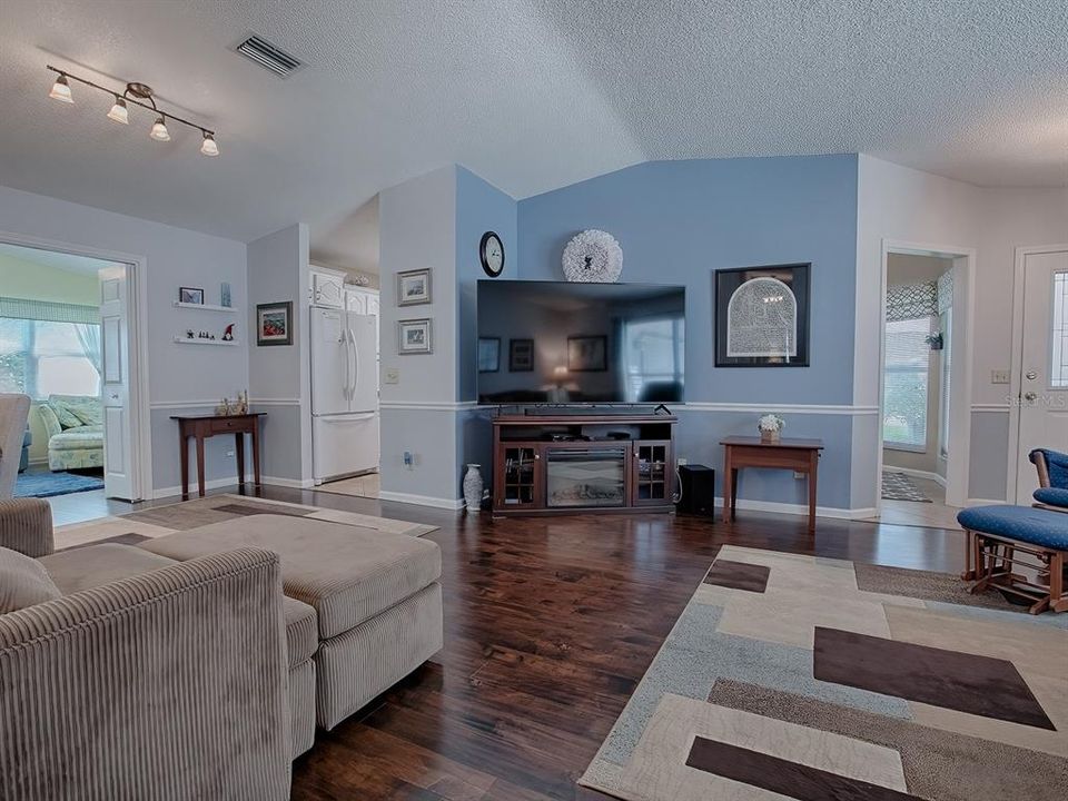 Vaulted Ceiling in Living Room