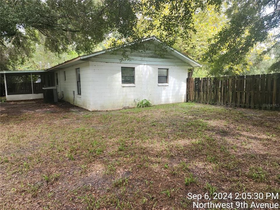 For Sale: $176,800 (3 beds, 1 baths, 1260 Square Feet)