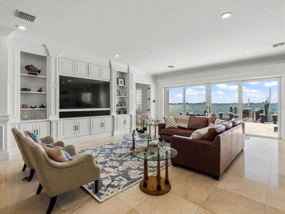 For Sale: $5,750,000 (4 beds, 4 baths, 5138 Square Feet)