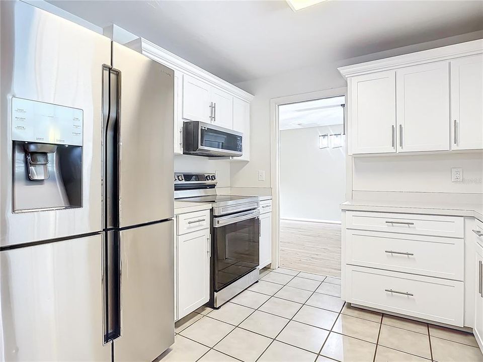 For Sale: $395,000 (3 beds, 2 baths, 2110 Square Feet)