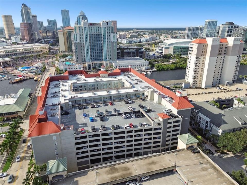 For Sale: $650,000 (3 beds, 2 baths, 1519 Square Feet)