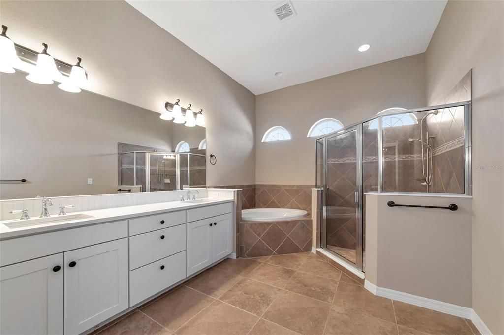 Primary Bath - Quartz Vanity, His & Her Sinks