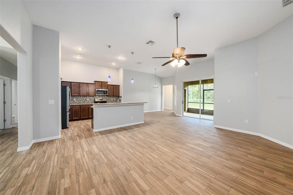 12117 Streambed Dr, Riverview, FL 33579 - Kitchen/Greatroom