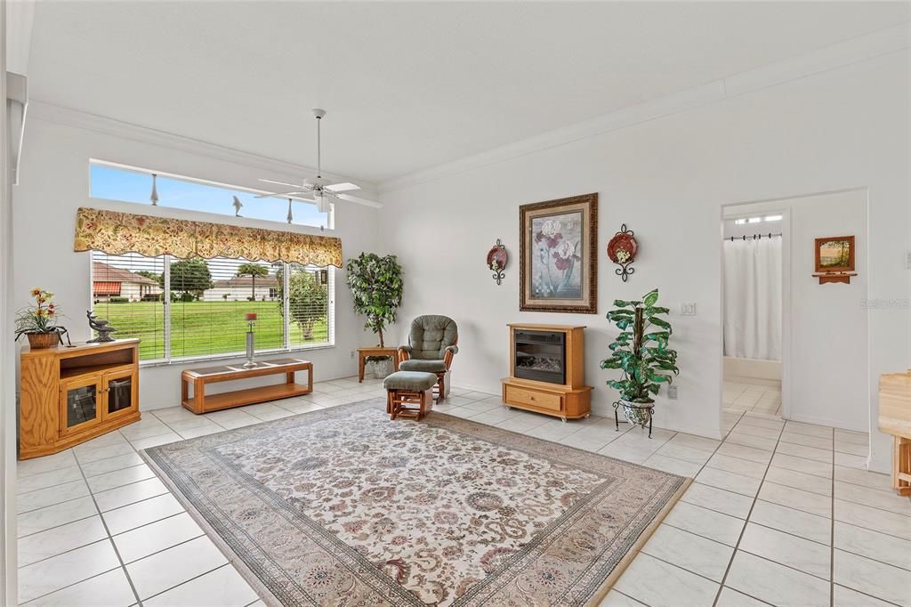 LOOKING INTO FAMILY ROOM