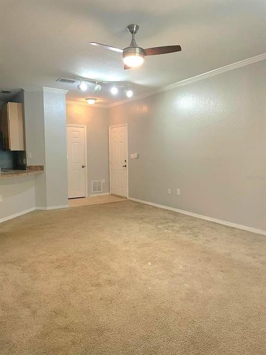 For Rent: $1,500 (1 beds, 1 baths, 769 Square Feet)