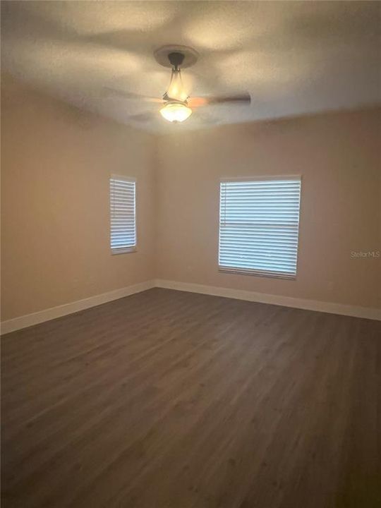 For Rent: $3,200 (3 beds, 2 baths, 1983 Square Feet)