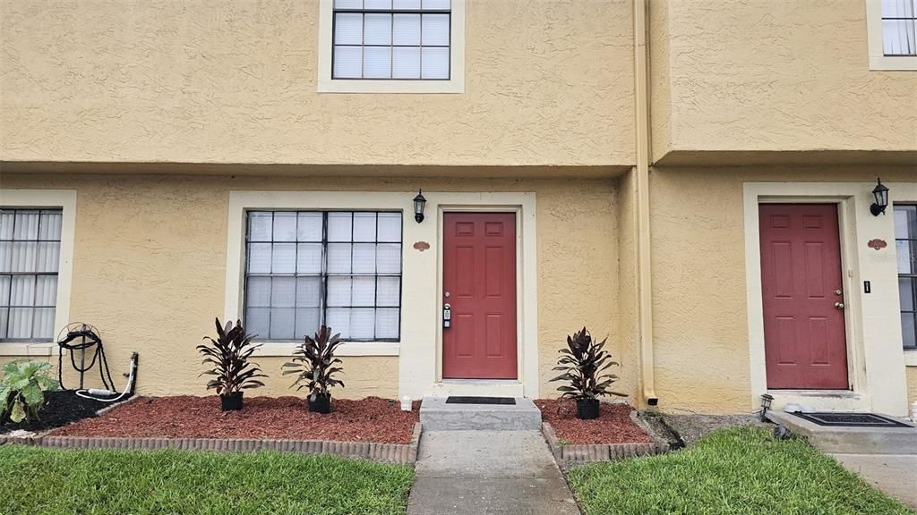 For Rent: $1,700 (2 beds, 2 baths, 1031 Square Feet)