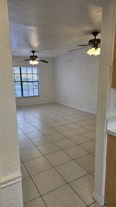 For Rent: $1,700 (2 beds, 2 baths, 1031 Square Feet)