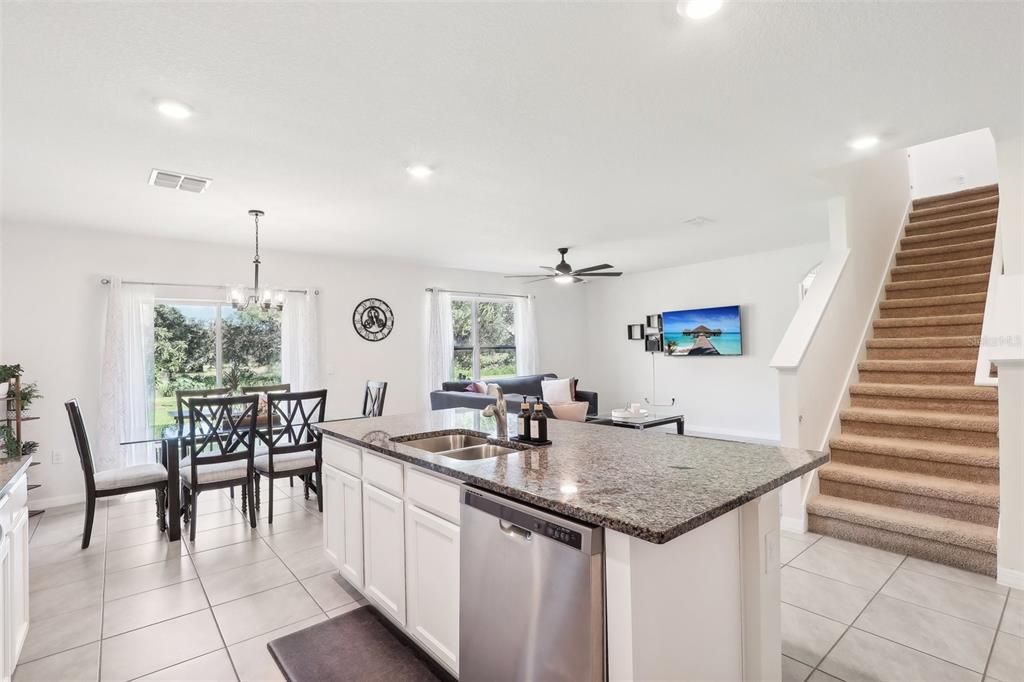 Active With Contract: $440,000 (5 beds, 3 baths, 2626 Square Feet)