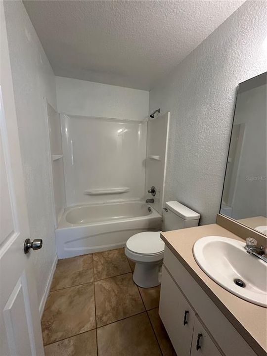 For Rent: $1,700 (3 beds, 2 baths, 1188 Square Feet)