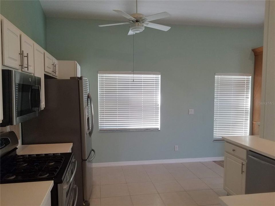 For Rent: $3,000 (3 beds, 2 baths, 1646 Square Feet)