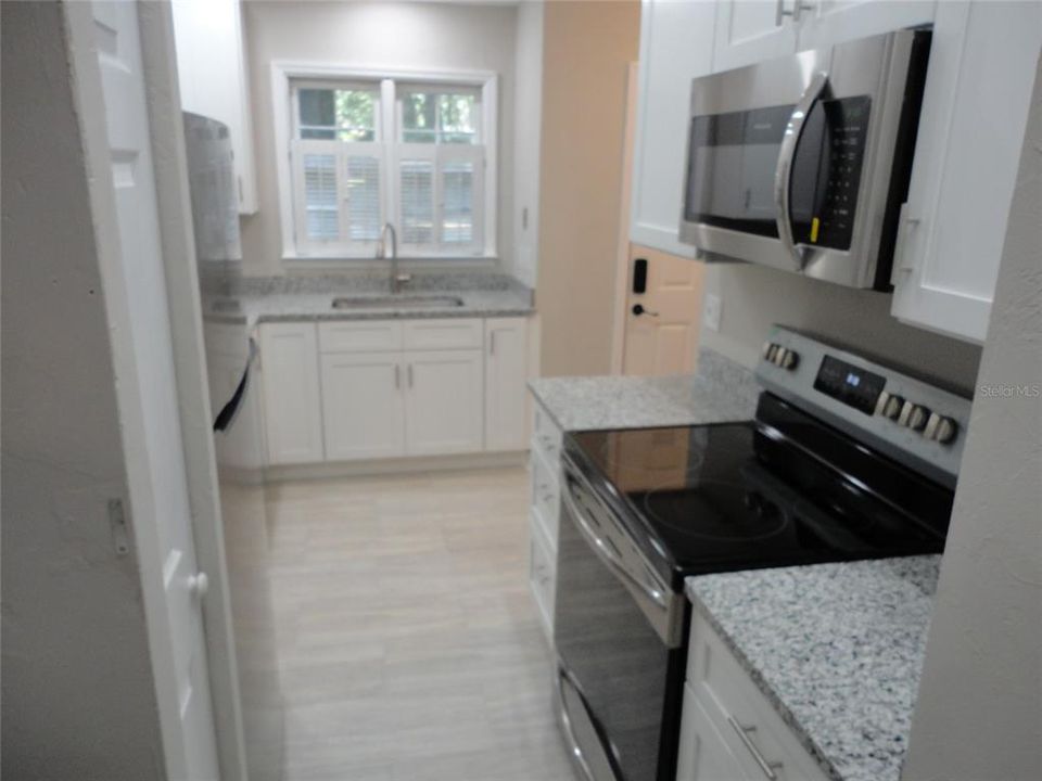 For Rent: $1,650 (2 beds, 2 baths, 992 Square Feet)