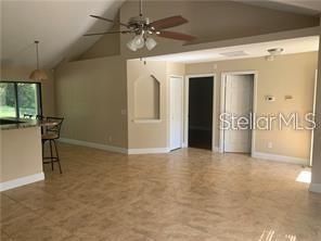 For Rent: $1,800 (3 beds, 2 baths, 1228 Square Feet)