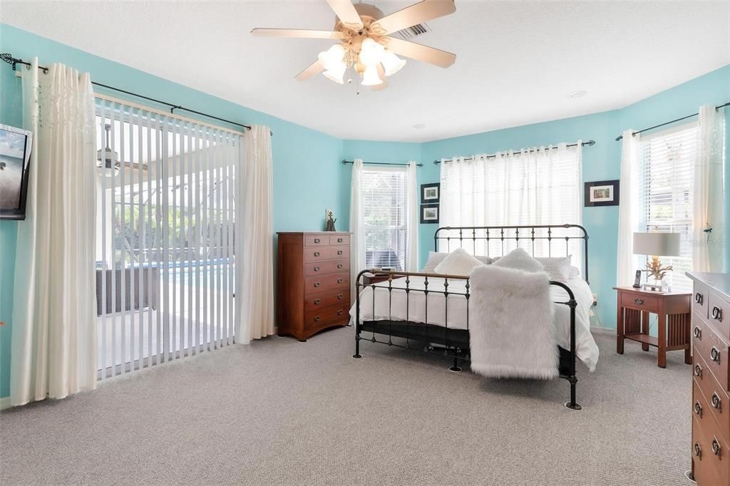 Primary Bedroom with Sliding Doors leading to Lanai Area