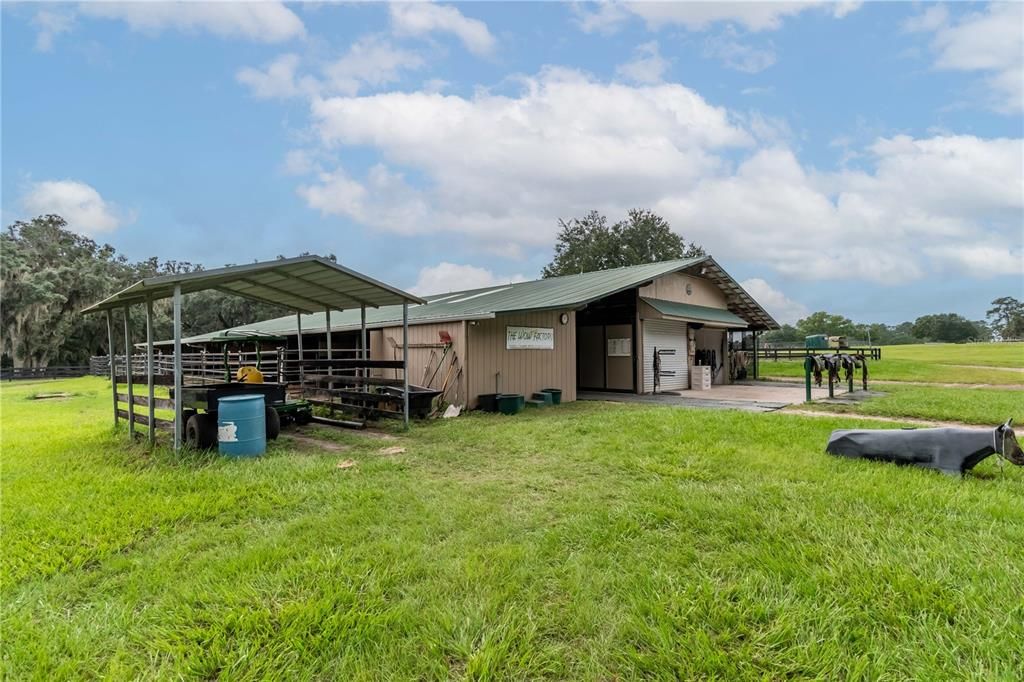 For Sale: $3,100,000 (4 beds, 3 baths, 2809 Square Feet)